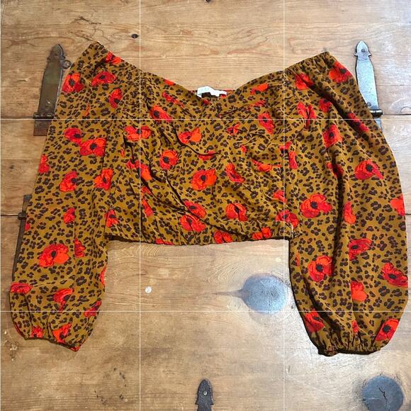 ASTR the Label Floral Leopard Print Puff Sleeve Cropped Shirred Blouse Small - Picture 2 of 9